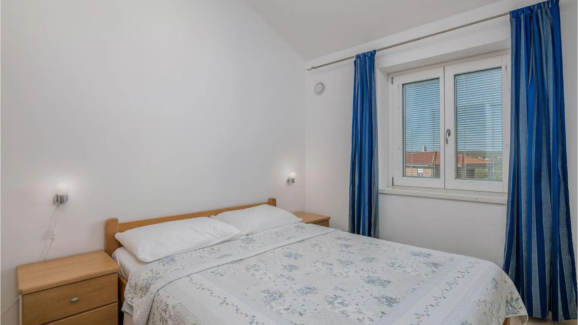 2 Bedroom Awesome Apartment In Salatici