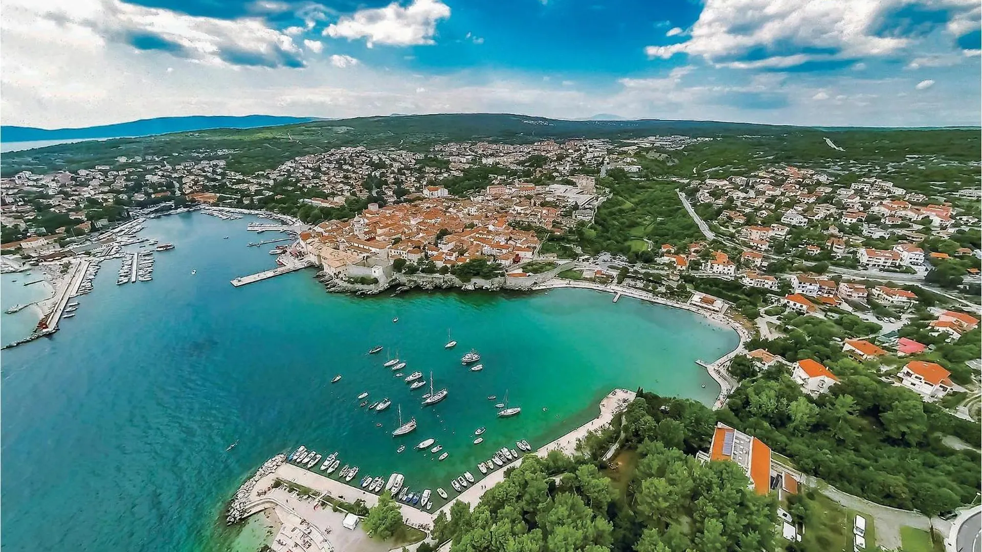 2 Bedroom Awesome Apartment In Salatici Croatia
